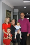 Z wnuczkami Polą i Niną oraz córką Pauliną, listopad 2012 